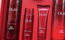 红色瓶子护肤品套装适合什么肤质？