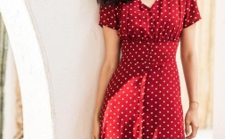 黑白世界服饰女装红色，为何如此吸睛？