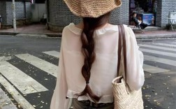 夏季新款白色女装外搭怎么选？