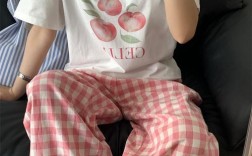 韩国女装桃子T恤短袖，甜美风怎么搭才出彩？
