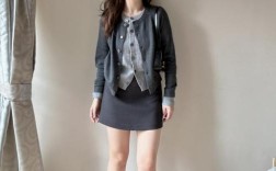 秋季短裙怎么搭才时髦？