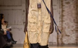 蔻驰2025秋冬女装有何新设计亮点？