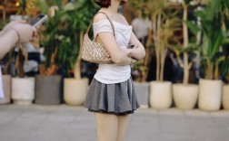夏季街拍女装搭配有哪些亮点？