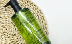 植村秀有祛痘产品吗？