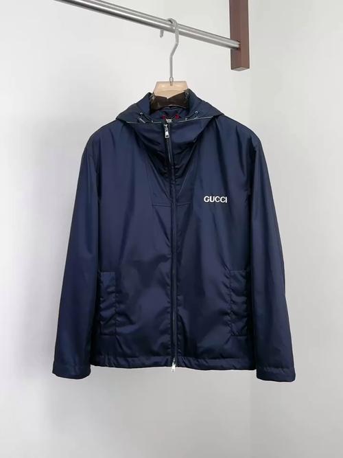 Gucci 2025新款女装夹克，设计灵感源自何处？-图1