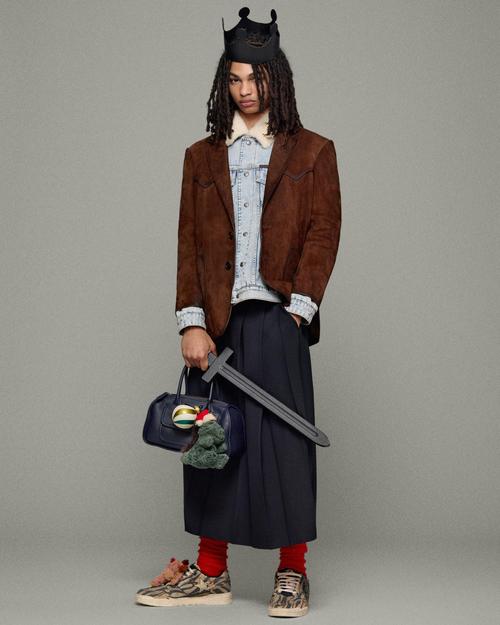 2025款Coach女装官网有哪些新品值得期待？-图1