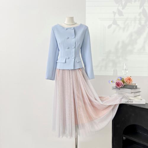 2025春装新款女装套装，亮点设计是什么？-图1