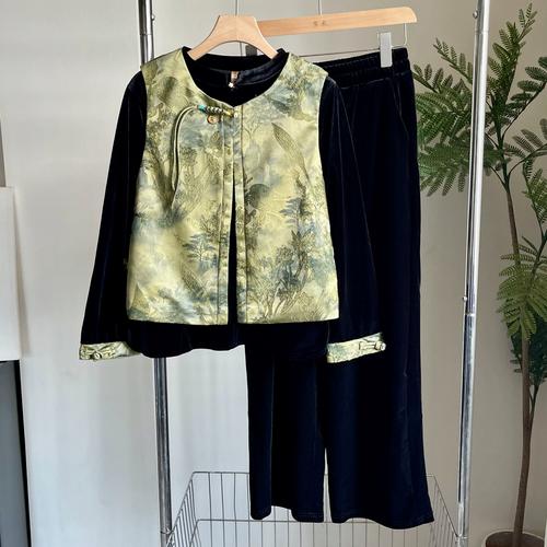 2025秋装新款女装套装，今年流行什么？-图2