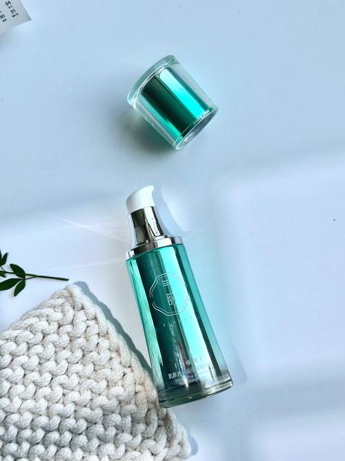 补水锁水护肤品选哪种好?-图1 补水锁水护肤品选哪种好?-图1