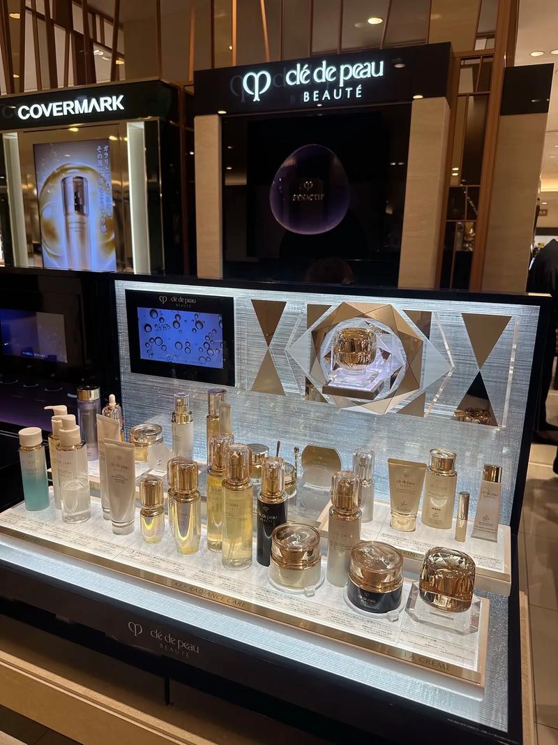 CPB护肤品一套价格是多少？-图1