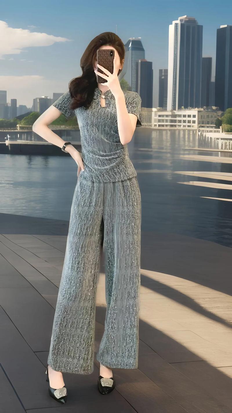 30岁休闲女装怎么选？风格与年龄如何平衡？-图3