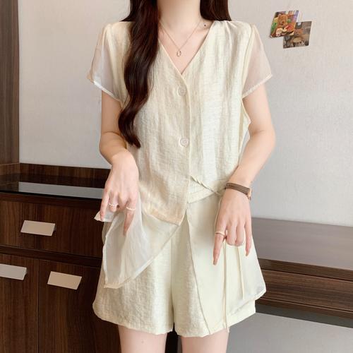 淘宝网下季女装2025,新款趋势怎么选?-图1 淘宝网下季女装2025,新款趋势怎么选?-图1