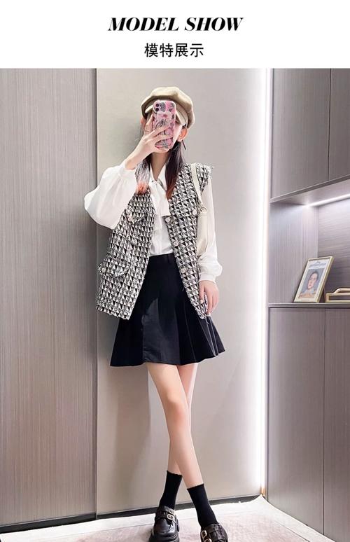 英伦风秋冬女装搭配图片-图3