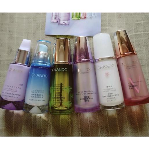 20岁肌肤选护肤品，关键看什么？-图2