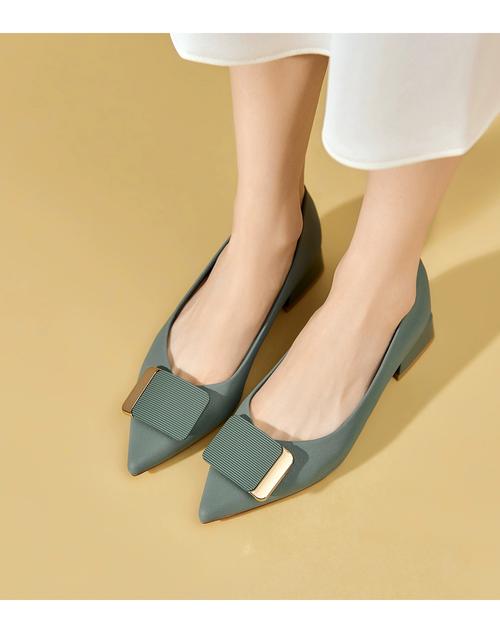 今年女装鞋流行什么款式？-图3