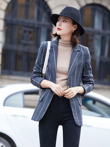 英伦风女装条纹如何搭配才好看？-图2