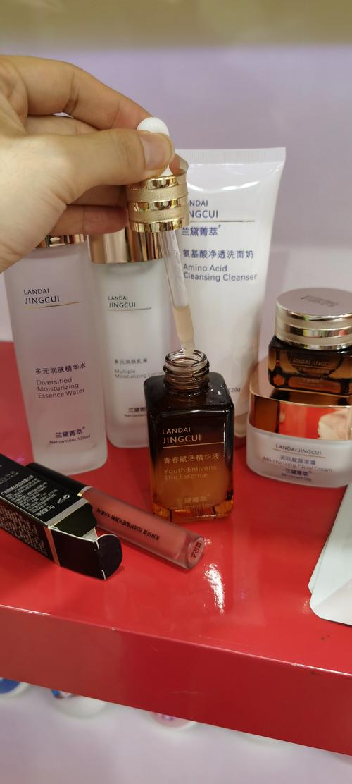 28岁护肤选什么？年龄匹配的秘诀是什么？-图2