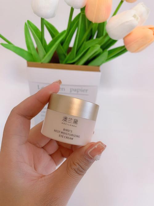 哺乳期护肤品选什么安全又有效?-图1 哺乳期护肤品选什么安全又有效?-图1