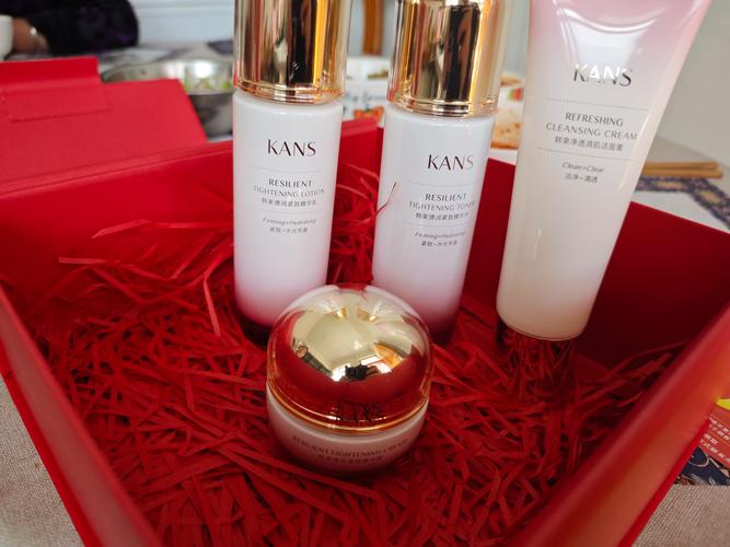 60岁老人护肤品选哪种？关键看这几点-图2