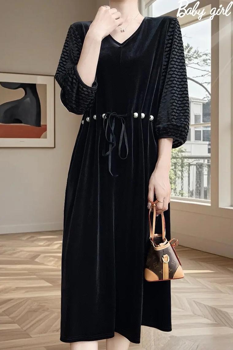2025金丝绒女装为何成流行新宠？-图1