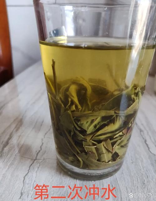 喝剩的绿茶能祛痘吗？-图1