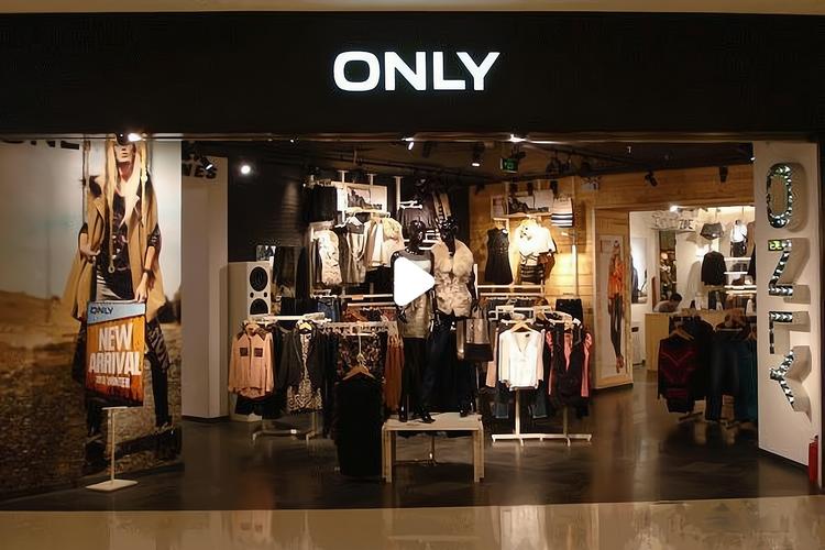 做only女装导购好吗?前景与挑战如何?-图1 做only女装导购好吗?前景与挑战如何?-图1