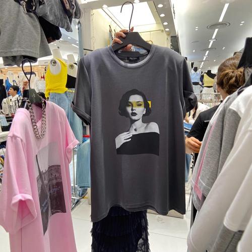 蘑菇街2025夏装女装有何新亮点？-图1