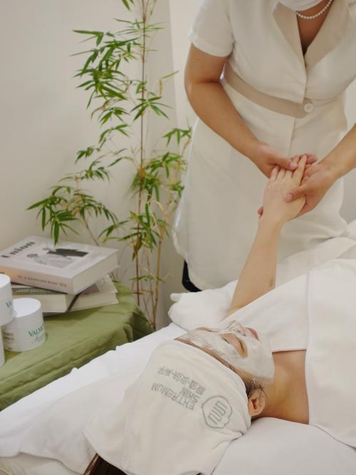 纯牛奶敷脸真能祛痘吗?-图1 纯牛奶敷脸真能祛痘吗?-图1