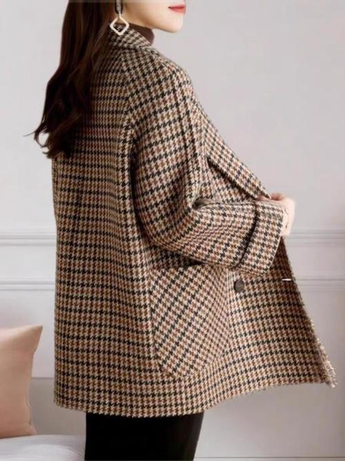 2025秋冬女装外套流行趋势是什么？-图1