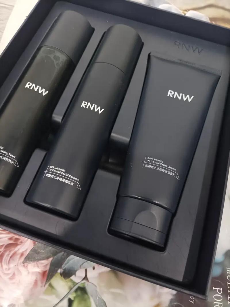 35岁男士护肤品怎么选？-图2