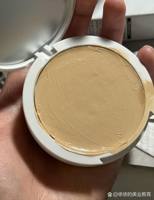 苦瓜水祛痘致脸脱皮怎么办？-图2