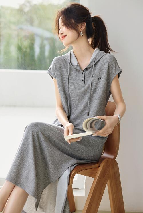 2025春装休闲女装，流行趋势如何？-图3