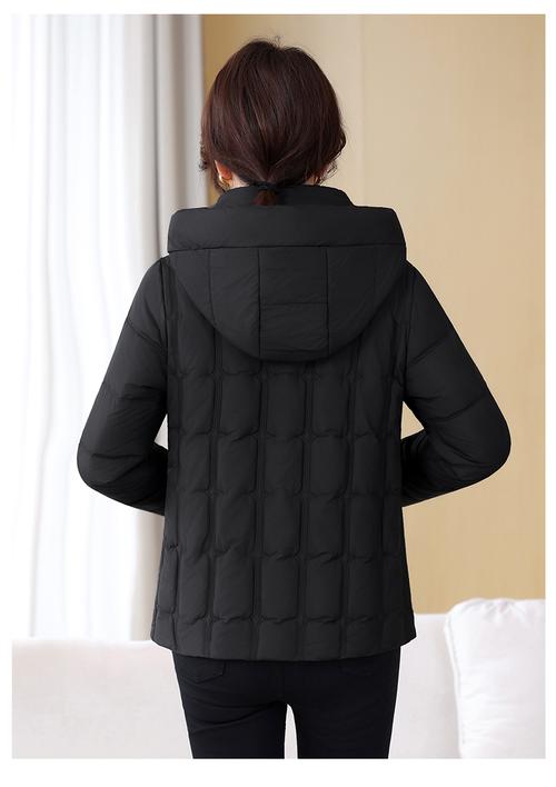 2025冬女装外套,哪些款式更实用时髦?-图3 2025冬女装外套,哪些款式更实用时髦?-图3