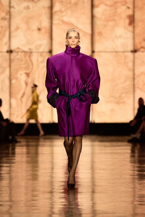 2025 YSL女装图片有哪些新款值得关注?-图1 2025 YSL女装图片有哪些新款值得关注?-图1