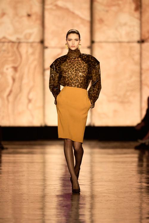 2025 YSL女装图片有哪些新款值得关注?-图3 2025 YSL女装图片有哪些新款值得关注?-图3