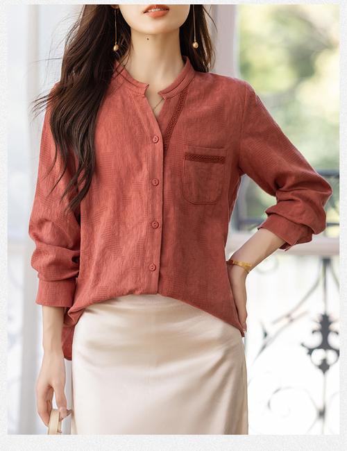 2025新款女装批发，哪些款式更受欢迎？-图1