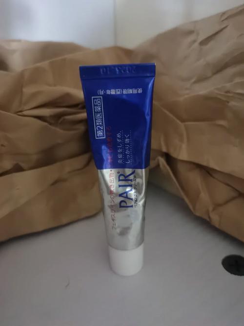 狮王祛痘膏含激素吗?-图1 狮王祛痘膏含激素吗?-图1