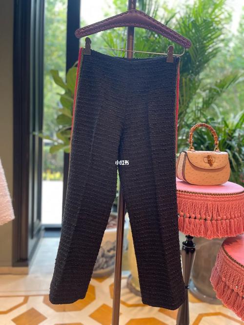 gucci呢子大衣女装-图2