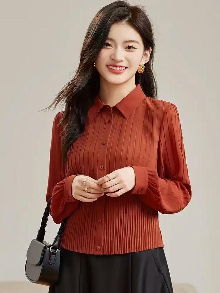 千百惠女装2025新款-图1