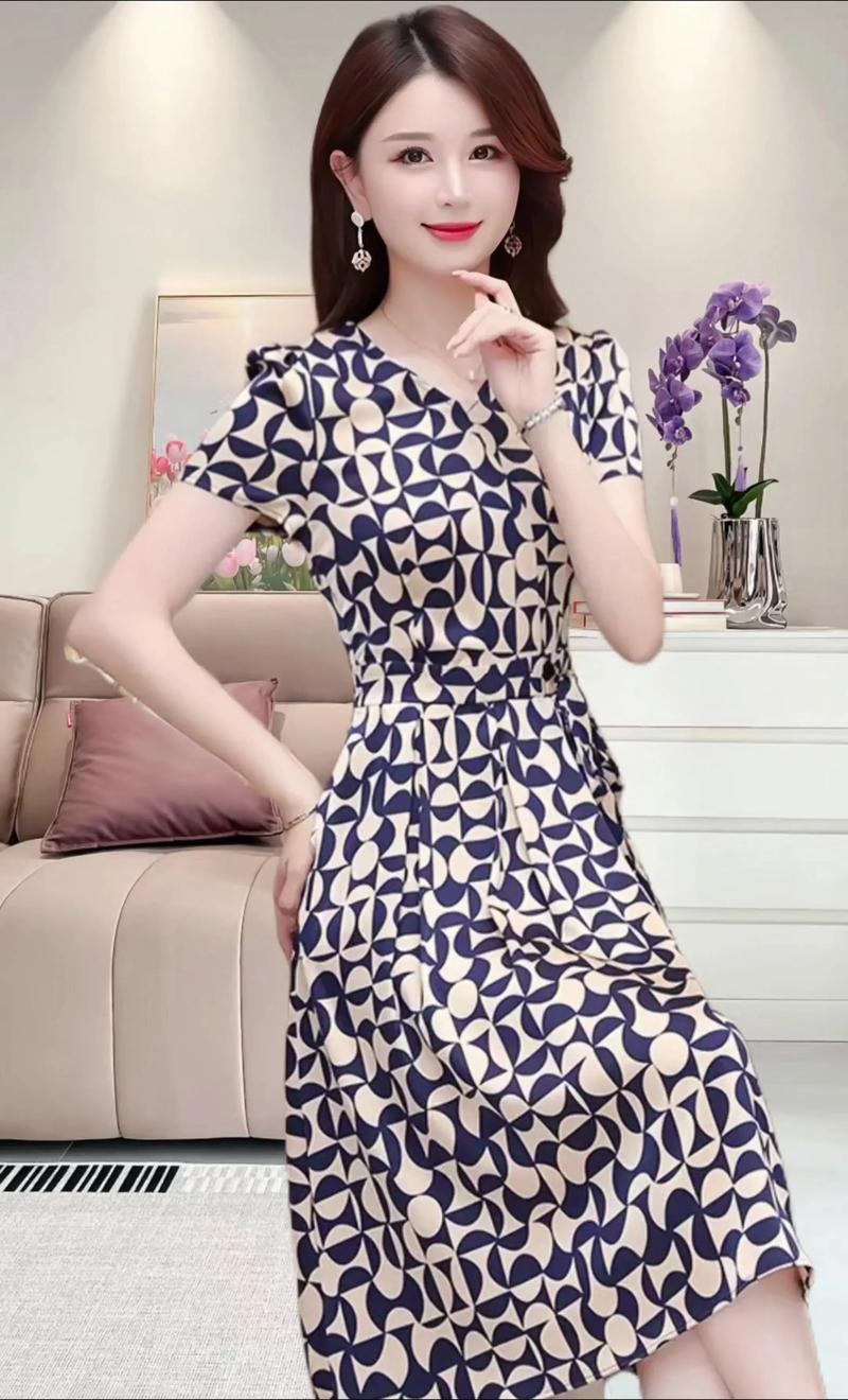 美丽说2025新款女装,有哪些爆款?-图1 美丽说2025新款女装,有哪些爆款?-图1