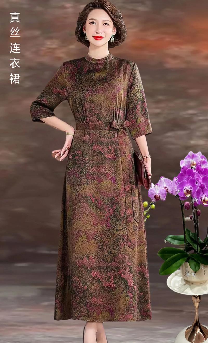 真丝连衣裙为何是名牌女装首选？-图1