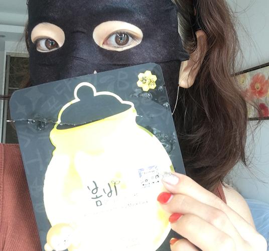 春雨祛痘水乳怎么辨真假？-图1