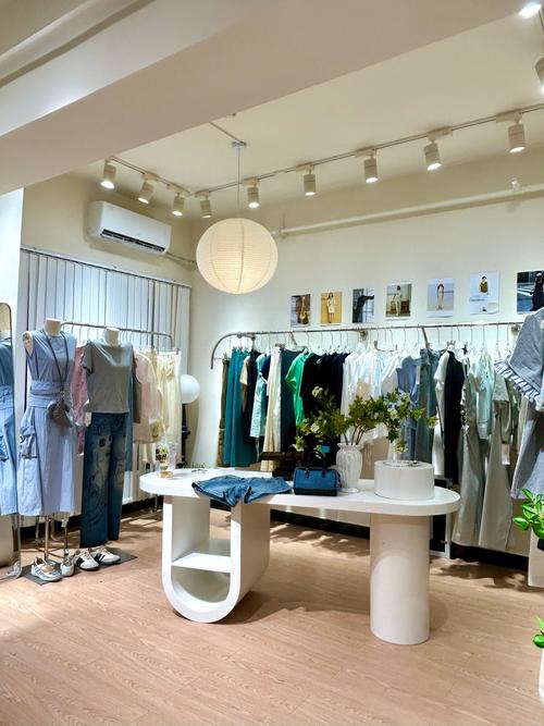 初入职场的女装店,该怎么选才合适?-图1 初入职场的女装店,该怎么选才合适?-图1