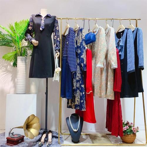 鑫衣秀时尚女装622-图1