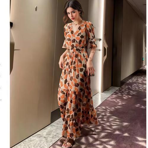 今年新款女装夏长款,设计有何亮点?-图2 今年新款女装夏长款,设计有何亮点?-图2