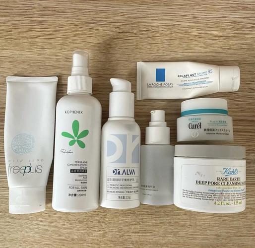 19岁女生护肤品怎么选?-图1 19岁女生护肤品怎么选?-图1