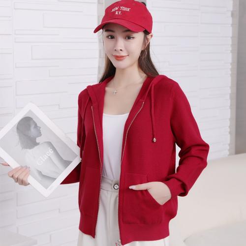 韩版女装秋季新款有哪些设计亮点?-图2 韩版女装秋季新款有哪些设计亮点?-图2