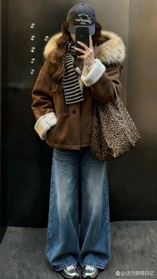 街头混搭风格服装女装-图3 街头混搭风格服装女装-图3