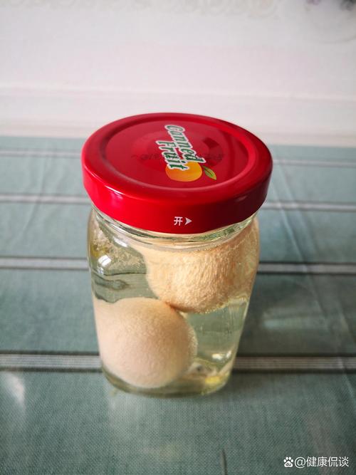 醋泡鸡蛋祛痘怎么涂才有效？-图2