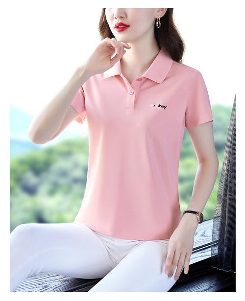 中年女装翻领短袖T恤怎么选显气质?-图2 中年女装翻领短袖T恤怎么选显气质?-图2